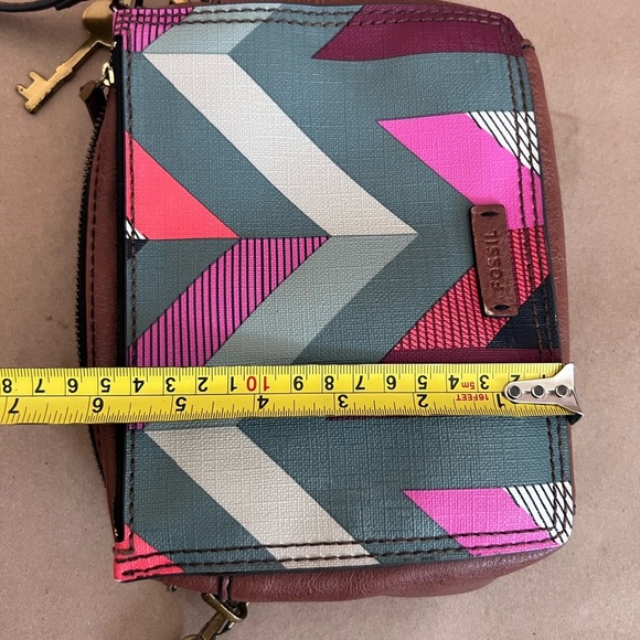 Fossil Coated Canvas Leather Trim  Chevron Campbell Triple Zip Crossbody Bag - Picture 14 of 16